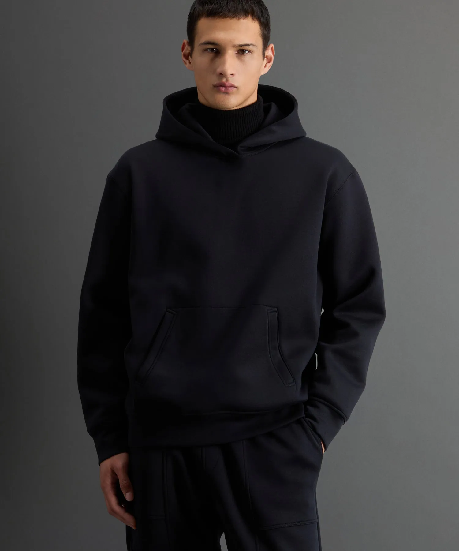 Todd Snyder X Woolrich Luxe Tech Hoodie in Black